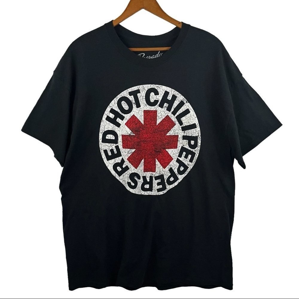 RED HOT CHILI PEPPERS band T-shirt - Picture 2 of 7
